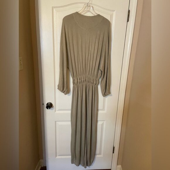 Free People Intimately Khaki Army Jumpsuit Size Large Button Up Slouchy Barrel - Picture 3 of 10